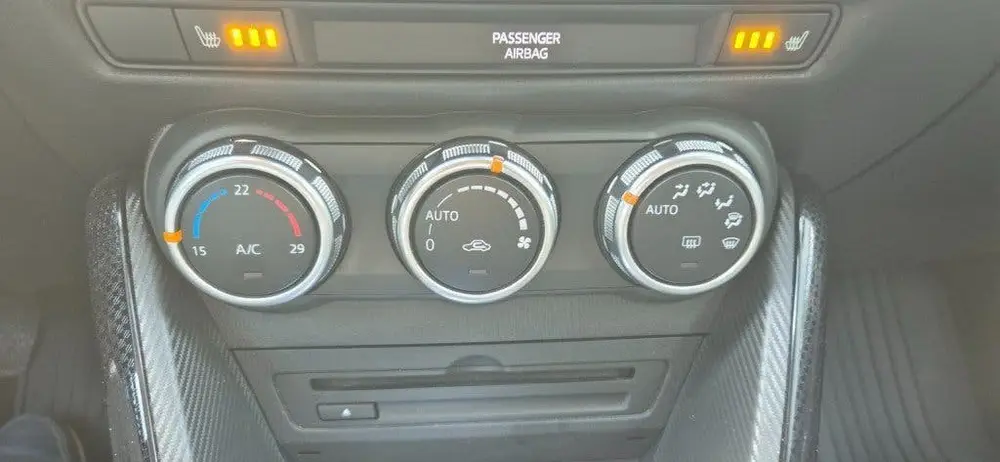 Mazda 2 1.5 Skyactiv-G GT-M/ECC/stoelverw.cruise control/nav uit 2019, foto 12