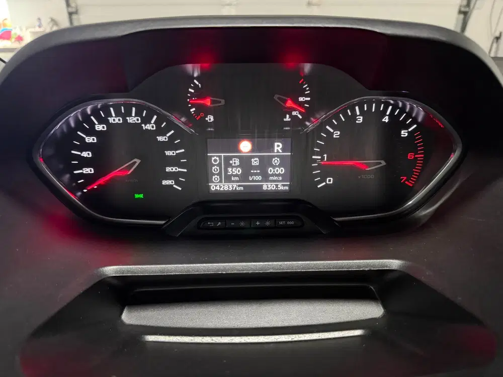 Peugeot Rifter 1.2 Puretech Allure Autom Navi-Camera Appl uit 2020, foto 6