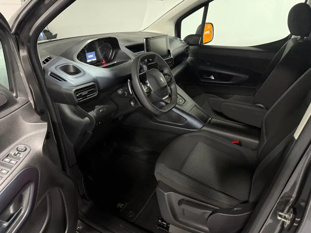 Peugeot Rifter 1.2 Puretech Allure Autom Navi-Camera Appl uit 2020, foto 8