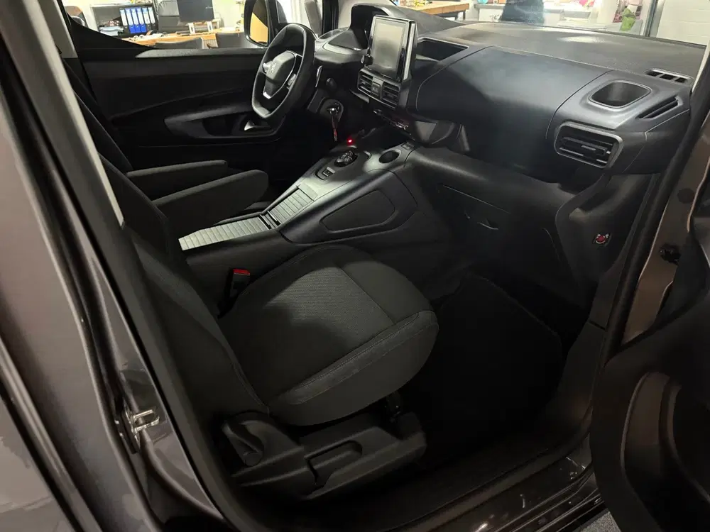 Peugeot Rifter 1.2 Puretech Allure Autom Navi-Camera Appl uit 2020, foto 9