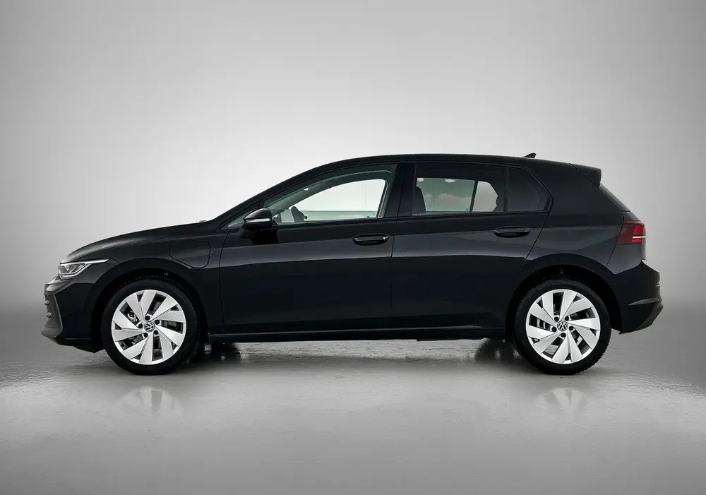 Volkswagen Golf 1.5 eHybrid Life Edition | Demo | 204 PK | P uit 2025, foto 2