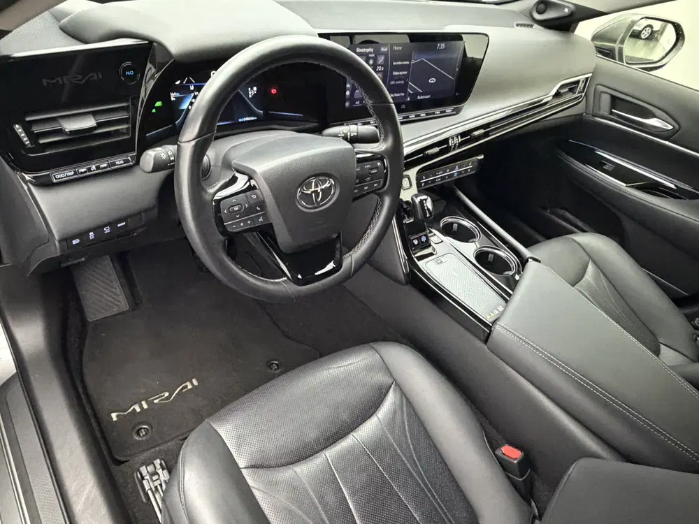 Toyota Mirai Prestige uit 2021, foto 10