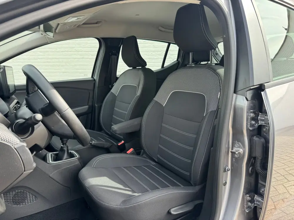 Dacia Sandero 1.0 TCe Journey Camera Airco Cruise Carpla uit 2025, foto 4