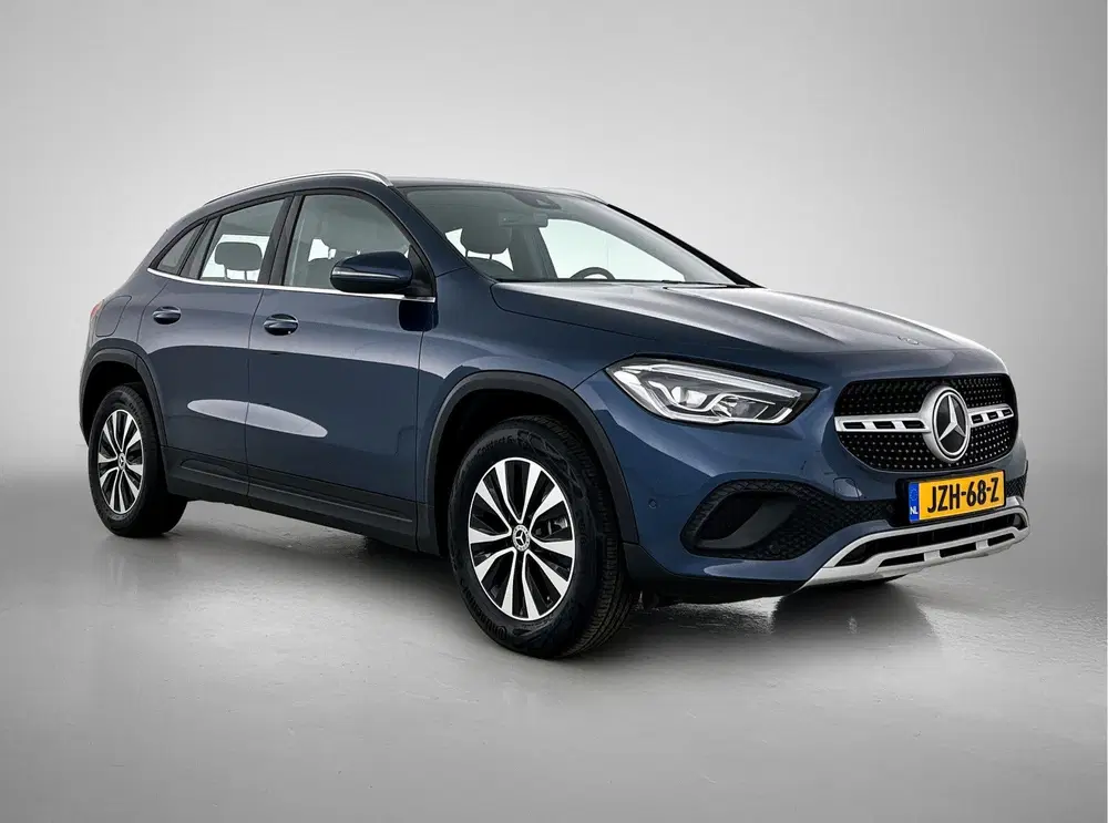Mercedes-Benz GLA 250 e Plug-In Hybride uit 2023, foto 11