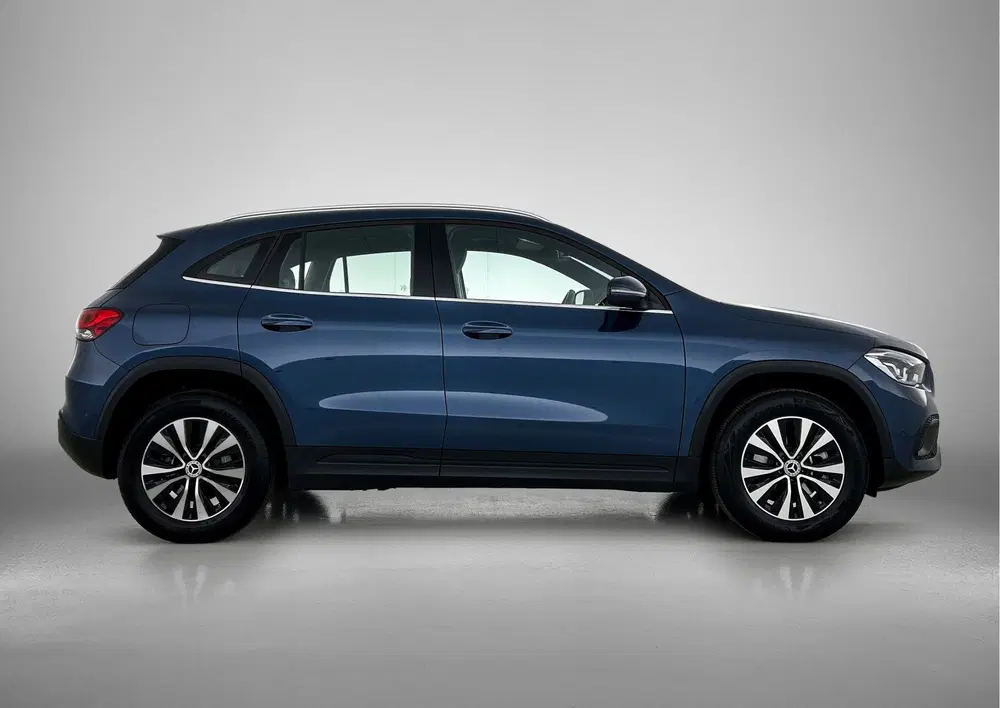 Mercedes-Benz GLA 250 e Plug-In Hybride uit 2023, foto 13