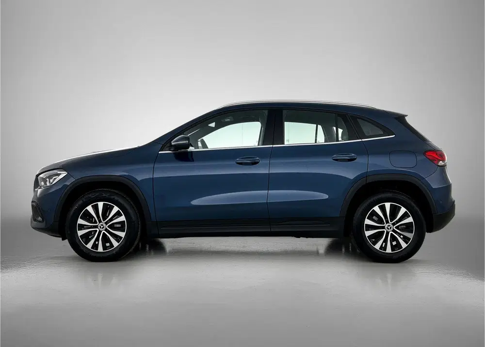 Mercedes-Benz GLA 250 e Plug-In Hybride uit 2023, foto 3