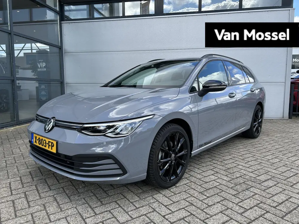 Volkswagen Golf Variant 1.0 eTSI Life Business 110 PK | Auto uit 2023