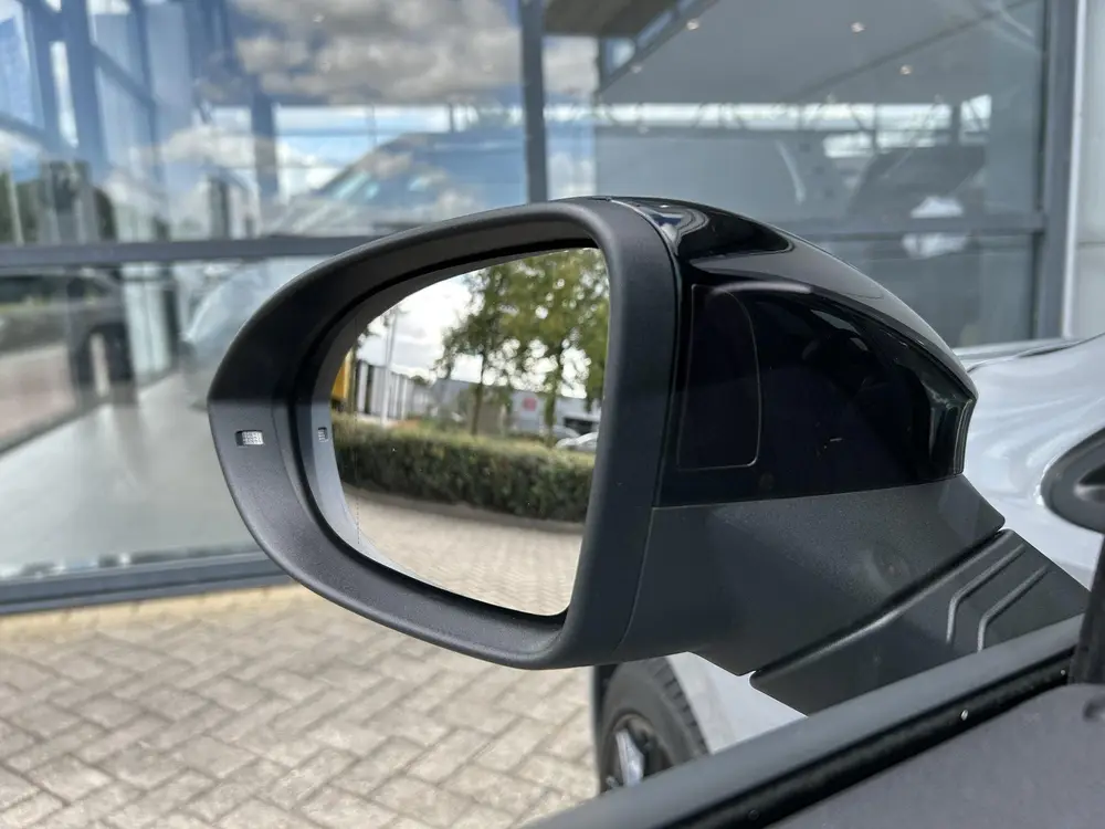 Volkswagen Golf Variant 1.0 eTSI Life Business 110 PK | Auto uit 2023, foto 13