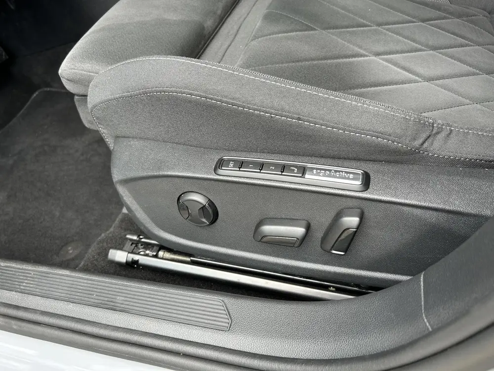 Volkswagen Golf Variant 1.0 eTSI Life Business 110 PK | Auto uit 2023, foto 16