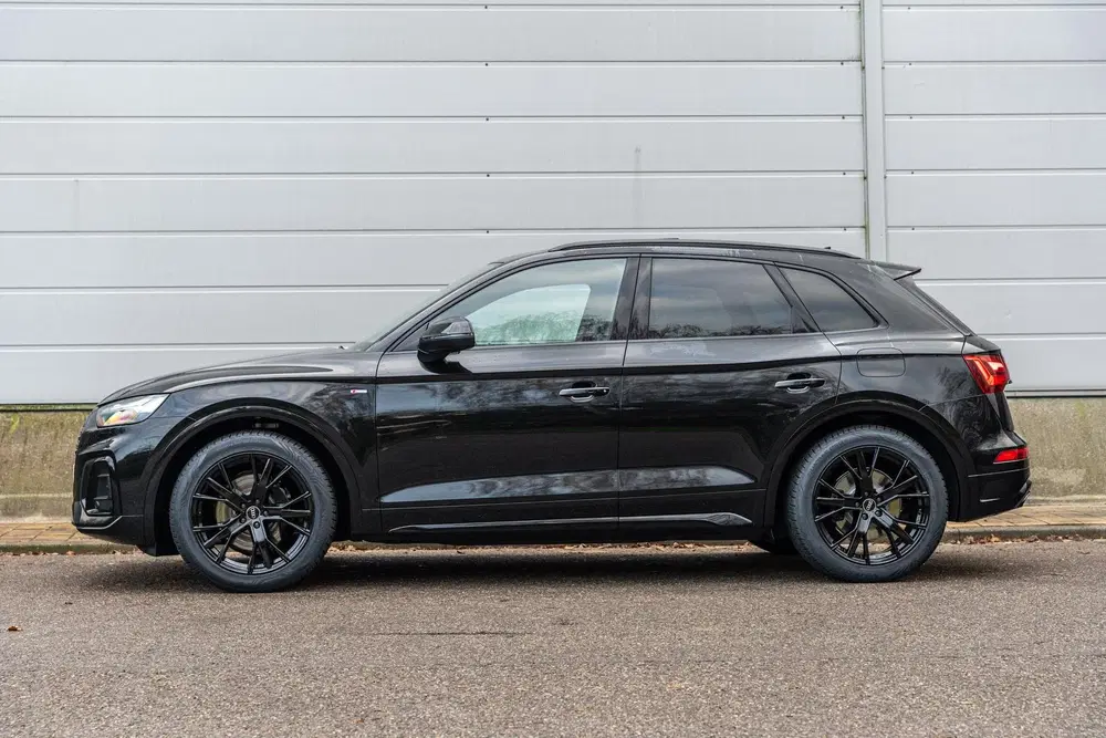 Audi Q5 55 TFSIe 367pk PHEV Quattro Competition uit 2022, foto 14
