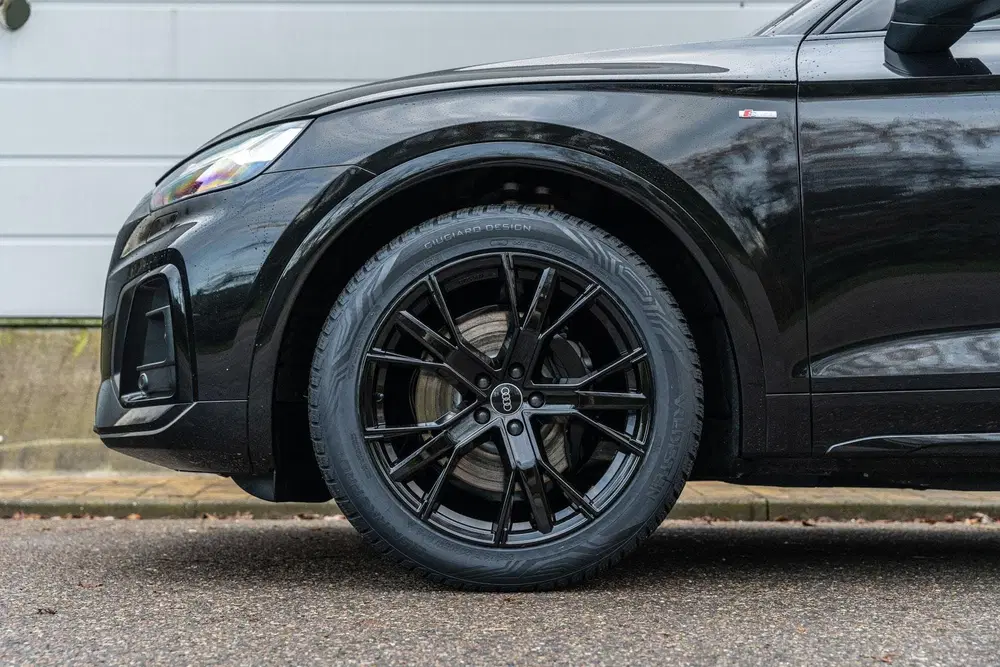 Audi Q5 55 TFSIe 367pk PHEV Quattro Competition uit 2022, foto 15
