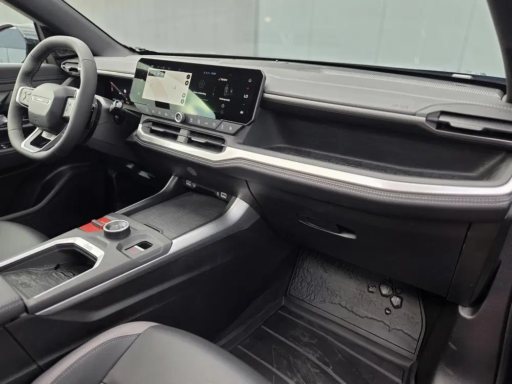 Jeep Compass First Edition 74 kWh uit 2026, foto 13