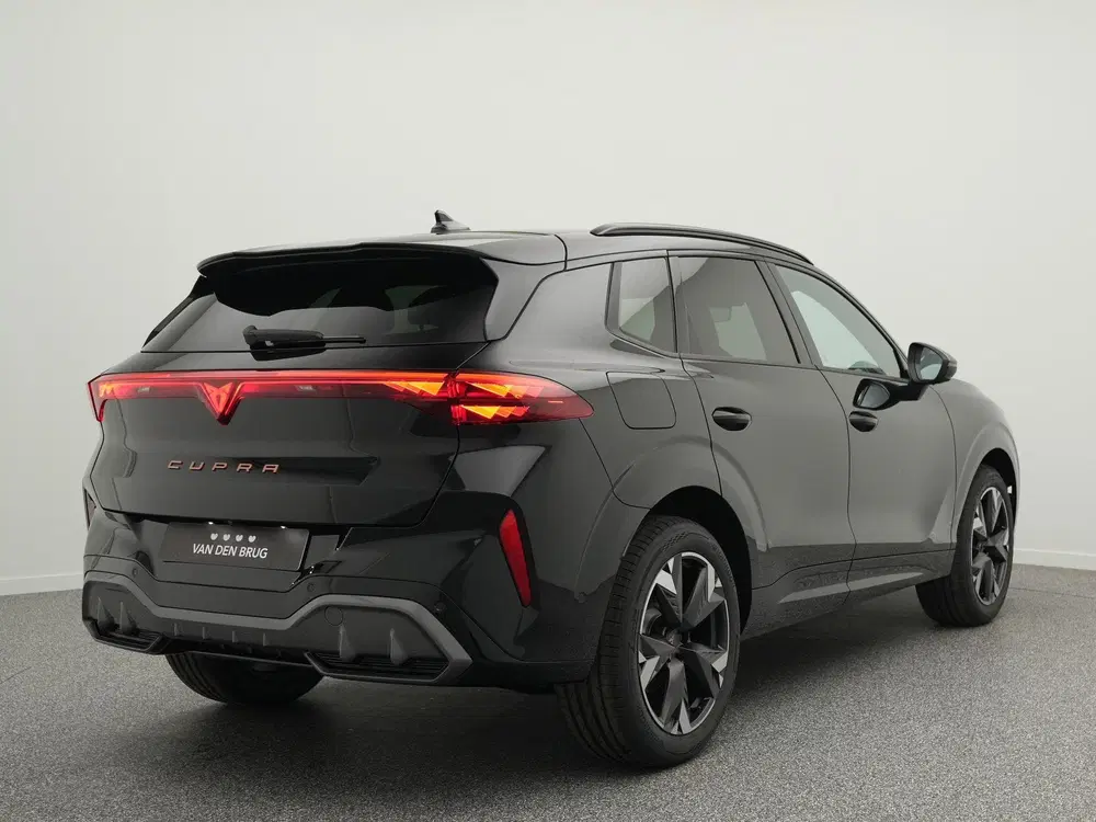 Cupra Terramar 1.5 TSI e-Hybrid 204PK uit 2026, foto 2