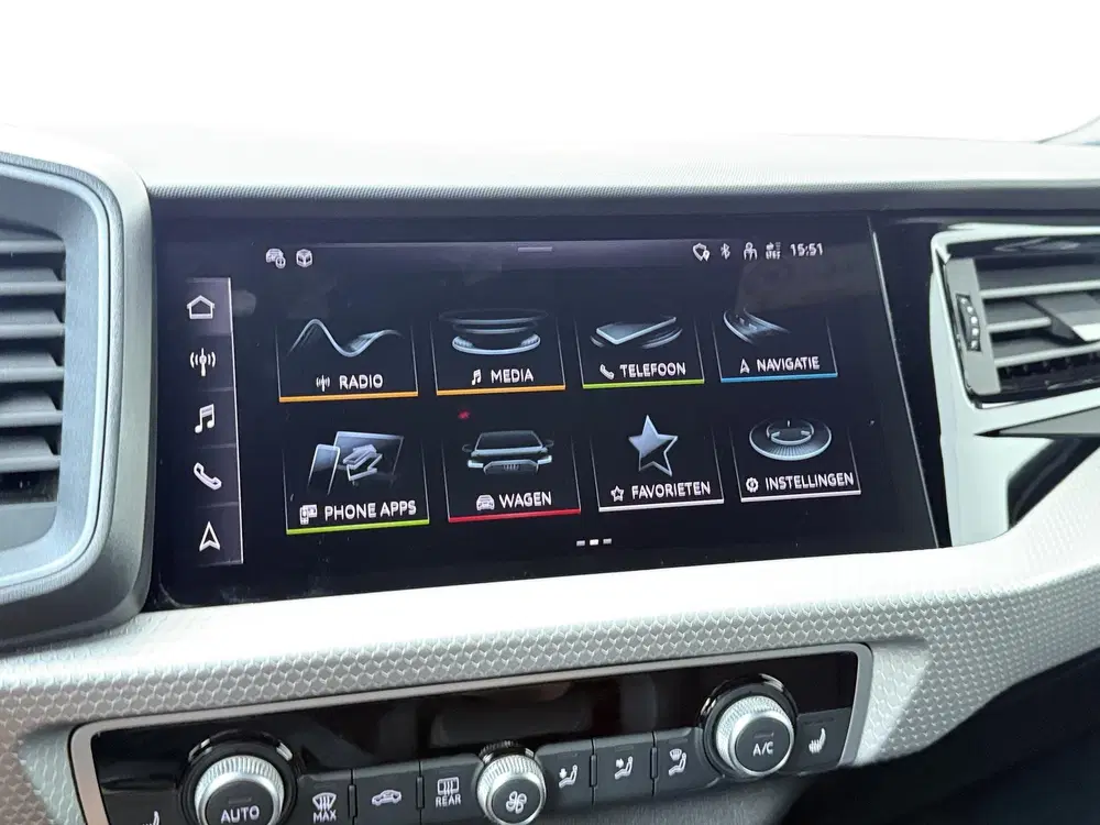 Audi A1 40 TFSI S line uit 2025, foto 13