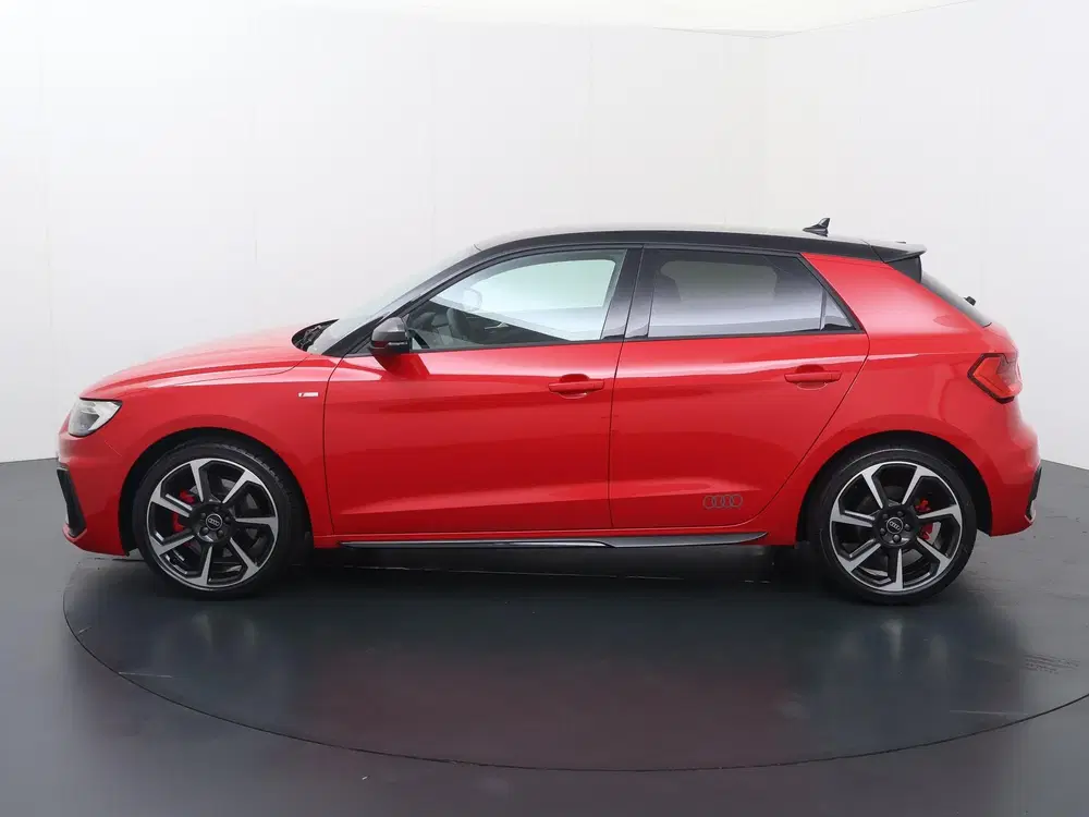 Audi A1 40 TFSI S line uit 2025, foto 2