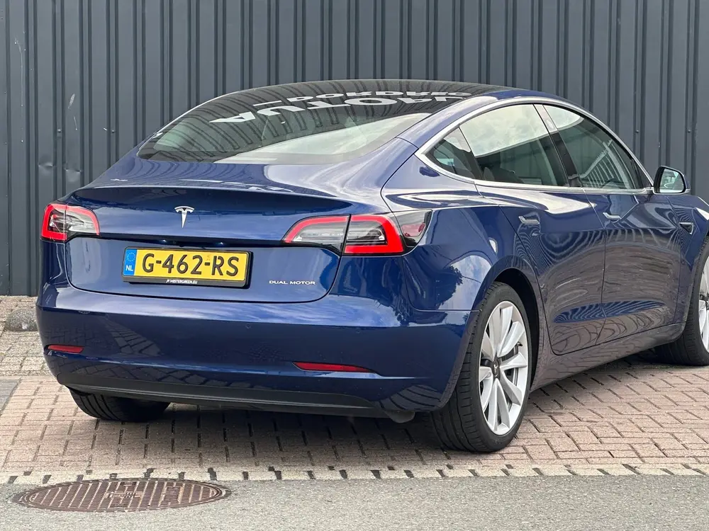 Tesla Model 3 Long Range AWD 75 kWh SOH 89% uit 2019, foto 7