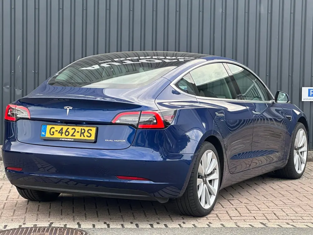 Tesla Model 3 Long Range AWD 75 kWh SOH 89% uit 2019, foto 9