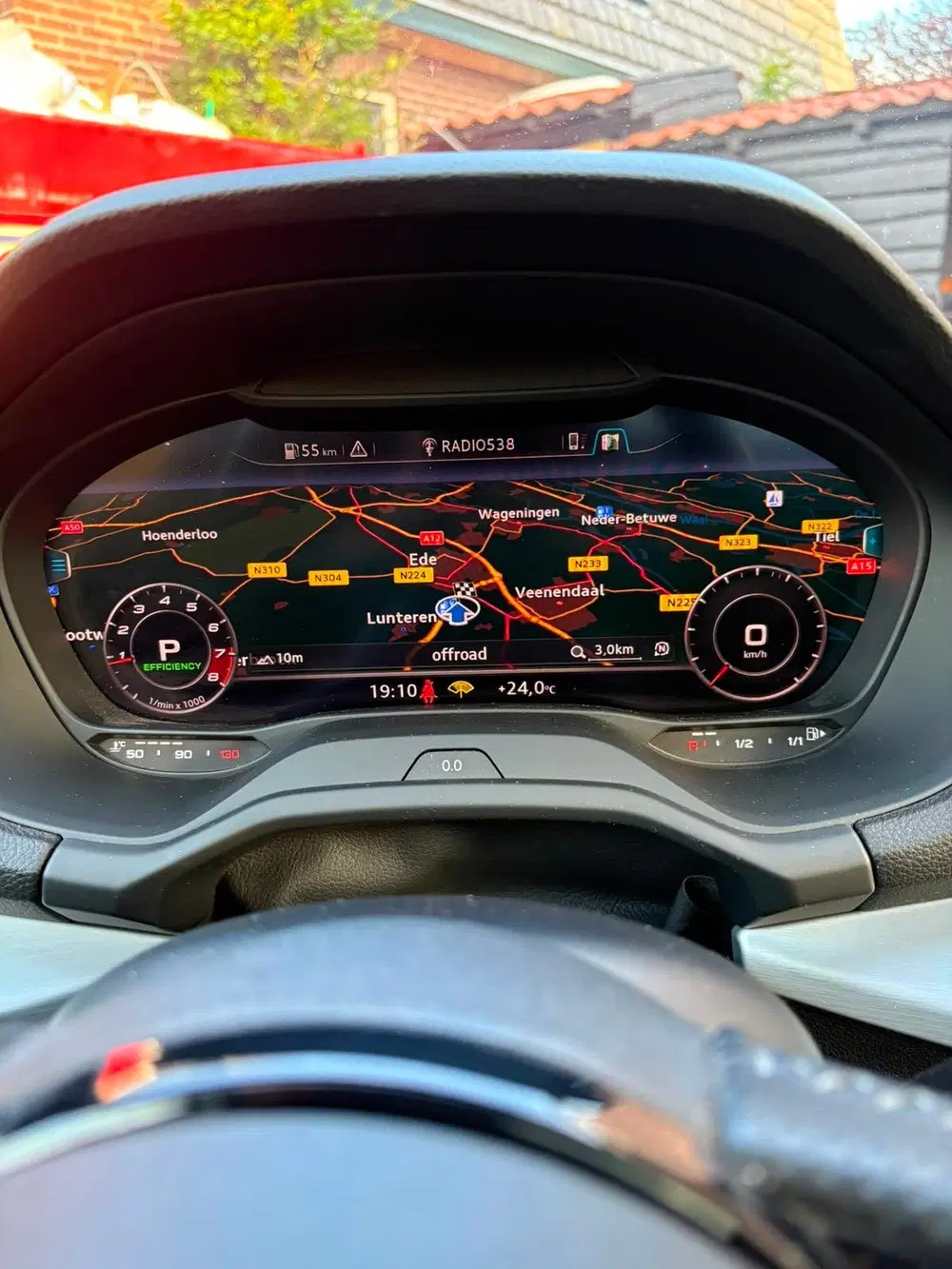 Audi Q2 SQ2 300pk S Tronic Quattro 2019 Zwart uit 2019, foto 13