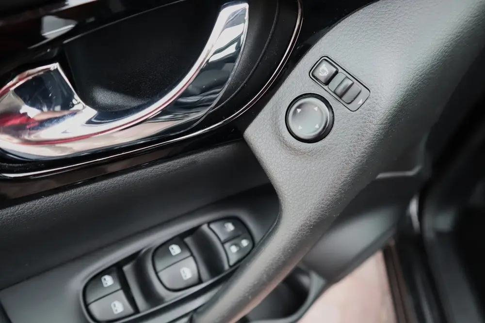Nissan Qashqai 1.3 DIG-T N-Connecta Panoramadak Stoelverwarm uit 2019, foto 16