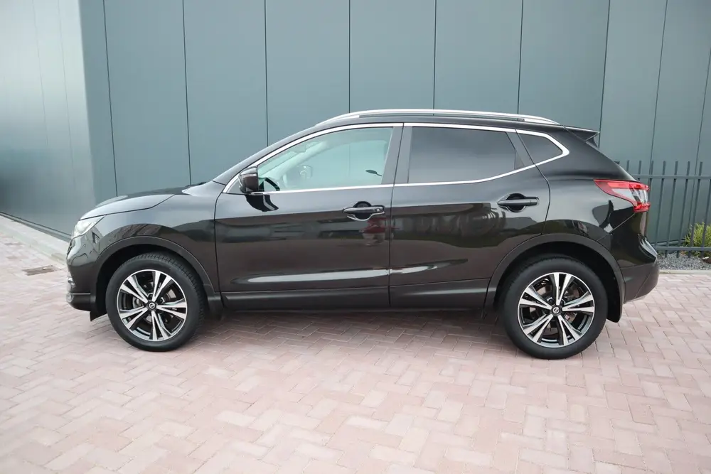 Nissan Qashqai 1.3 DIG-T N-Connecta Panoramadak Stoelverwarm uit 2019, foto 4