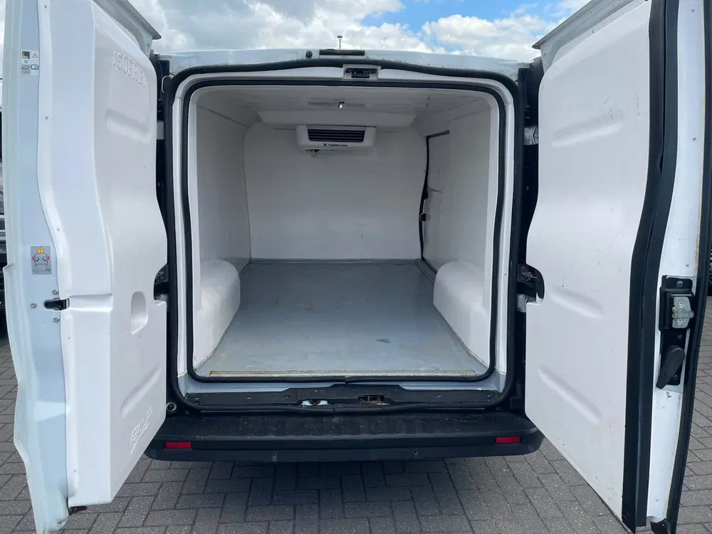 Renault Trafic 2.0 dCi L2 H1 Koelwagen Dag en Nacht uit 2020, foto 2