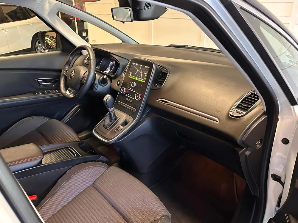 Renault Grand Scenic Grand Scénic 1.3 TCe Bose 7 Persoons uit 2019, foto 11