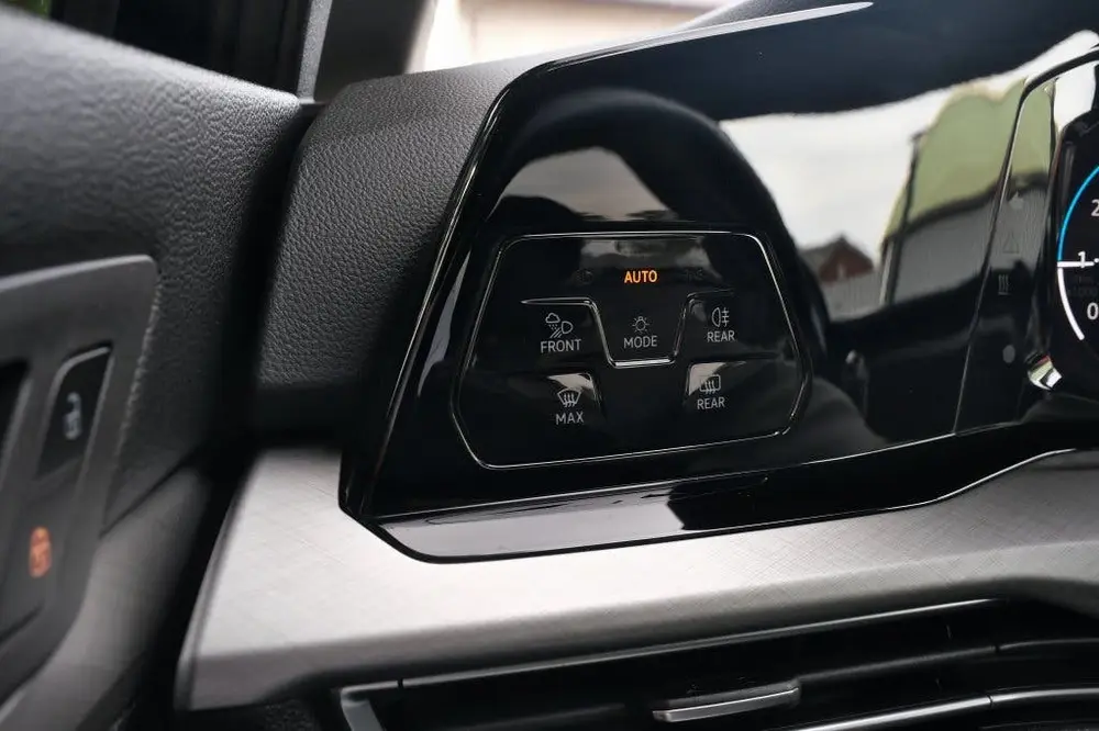 Volkswagen Golf 1.5 TSI Life Bns Camera, Adaptive Cruise, Or uit 2020, foto 19