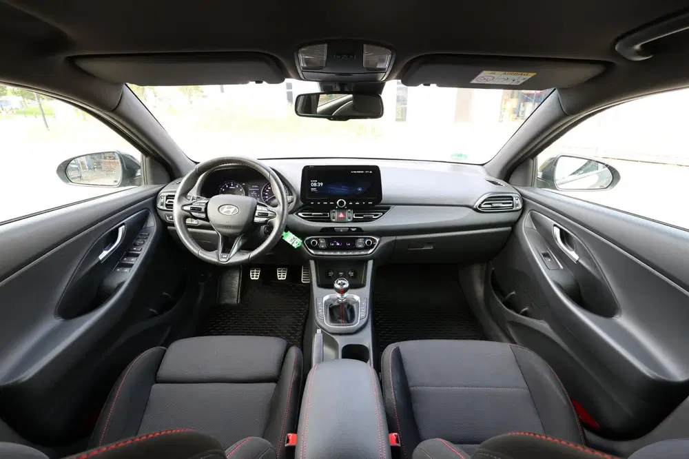 Hyundai i30 1.0 TGDI Fastback N Line uit 2024, foto 4