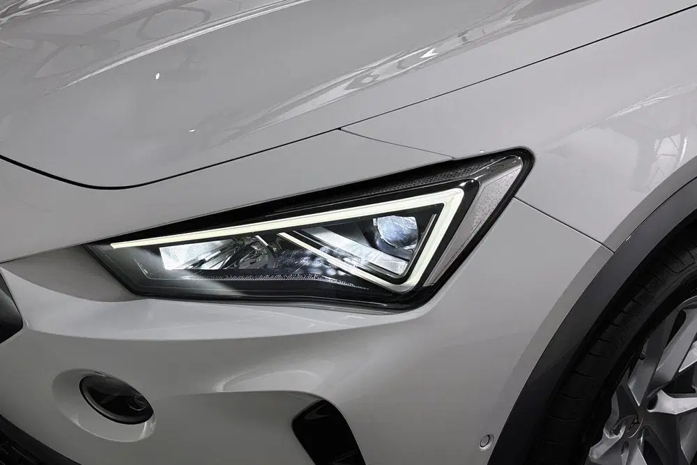 Cupra Formentor 1.4 TSI e-Hybrid SOH 100% PHEV Stoel-Stuur uit 2022, foto 18
