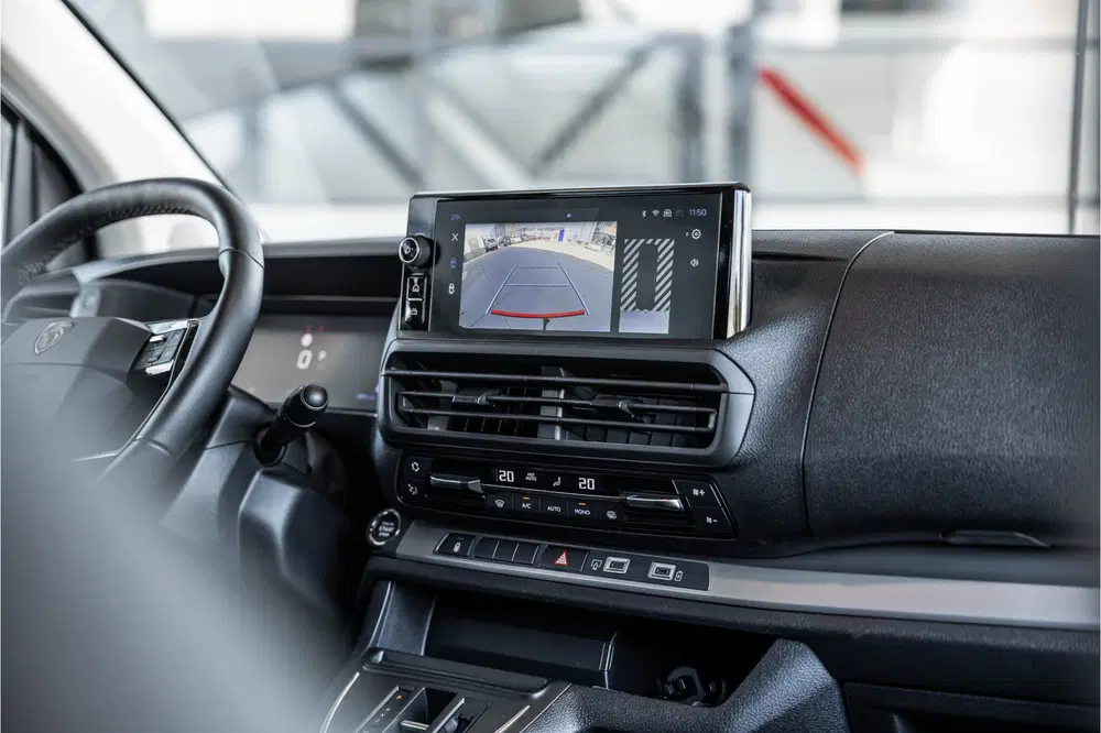 Peugeot Expert 2.0 BlueHDi L3 DC uit 2024, foto 11