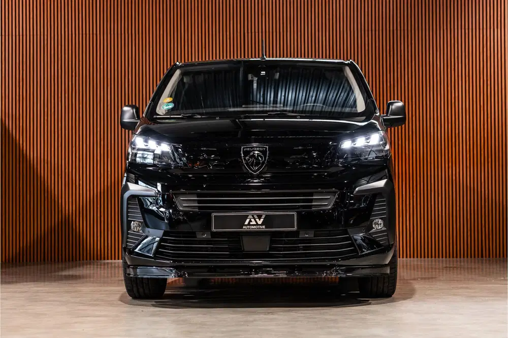 Peugeot Expert 2.0 BlueHDi L3 DC uit 2024, foto 2