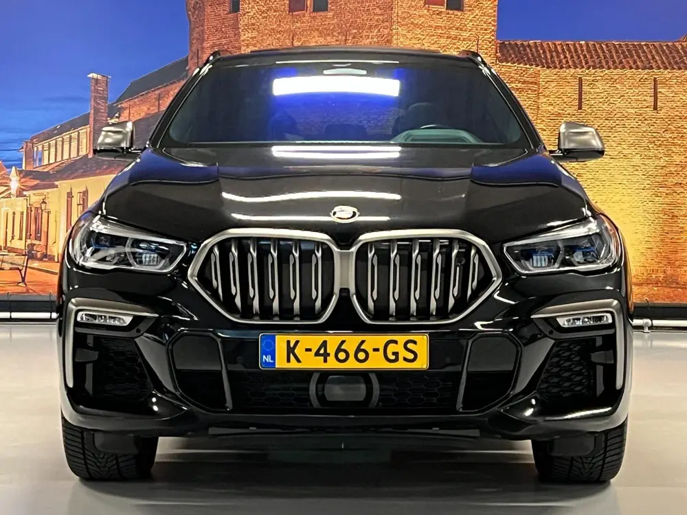 BMW X6 M50i High Exe Aut Panodak Laserlight Night uit 2020, foto 5