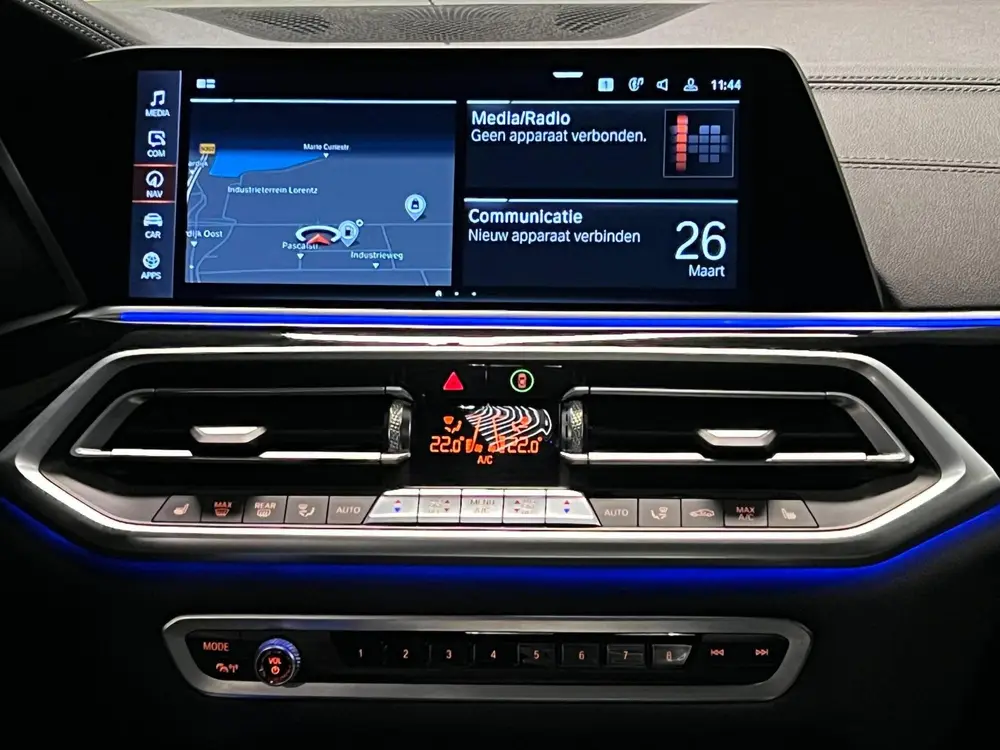 BMW X6 M50i High Exe Aut Panodak Laserlight Night uit 2020, foto 7