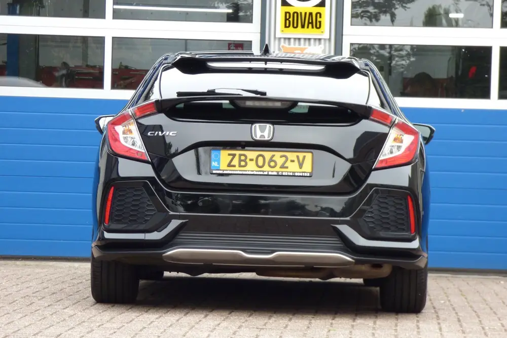 Honda Civic 1.0 i-VTEC Executive uit 2019, foto 4
