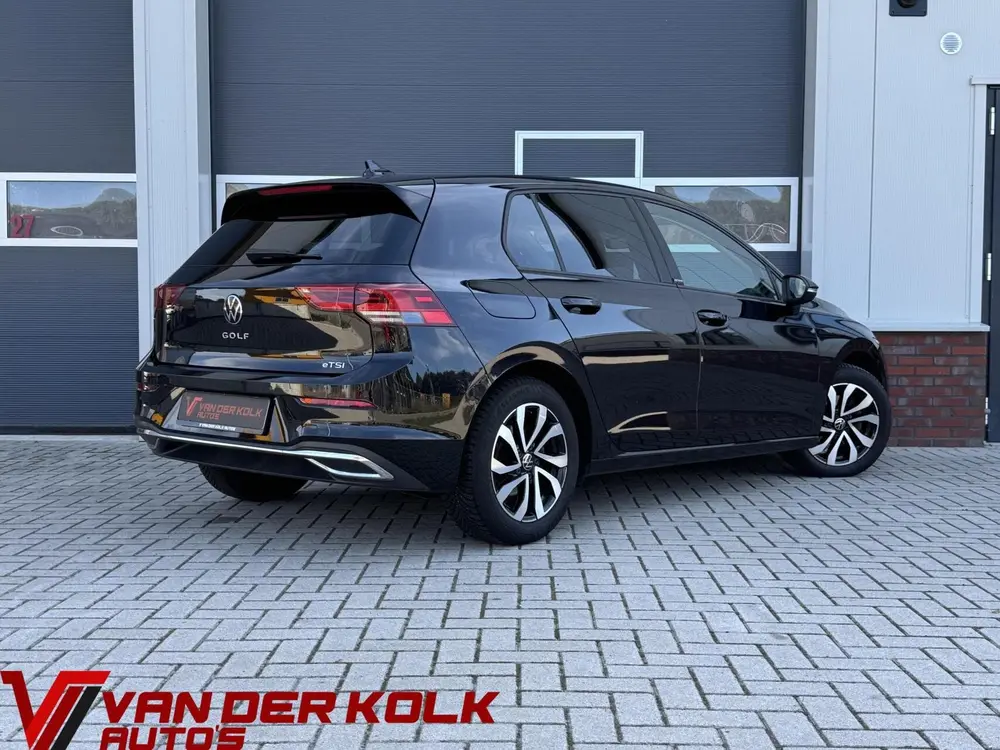 Volkswagen Golf 1.5 eTSI Style Automaat | Carplay | Camera | uit 2021, foto 2