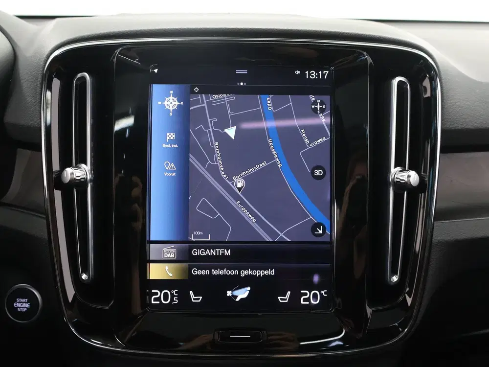 Volvo XC40 1.5 T4 Plug-in hybrid Ultimate Dark uit 2022, foto 15