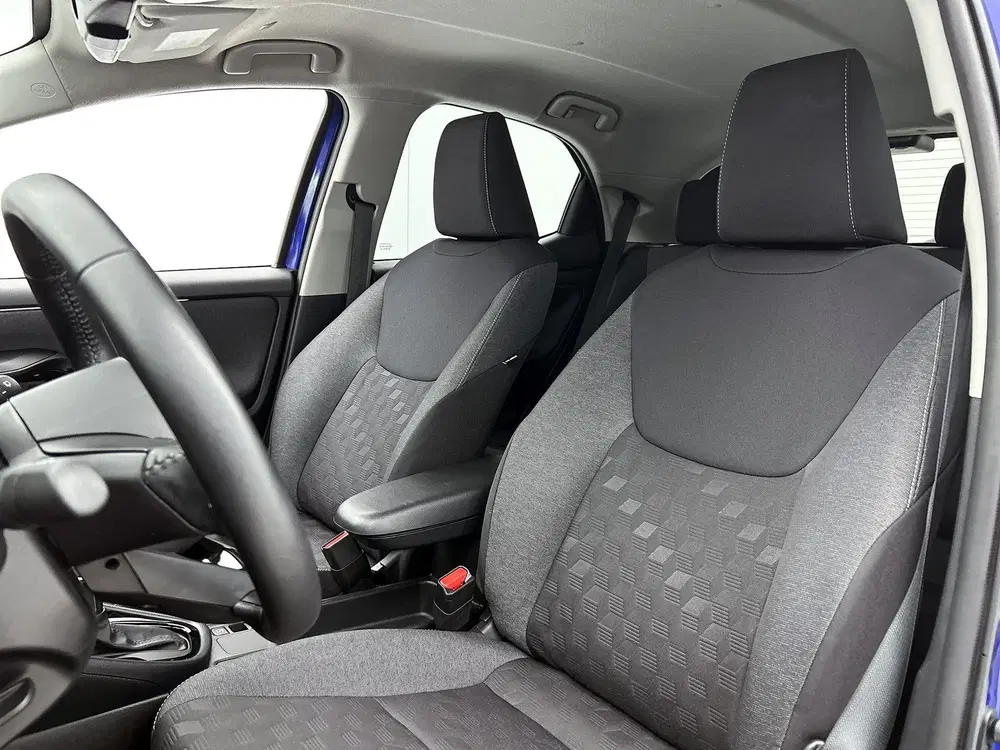 Toyota Yaris 1.5 Hybrid 115 Dynamic Comfort Pack uit 2025, foto 16