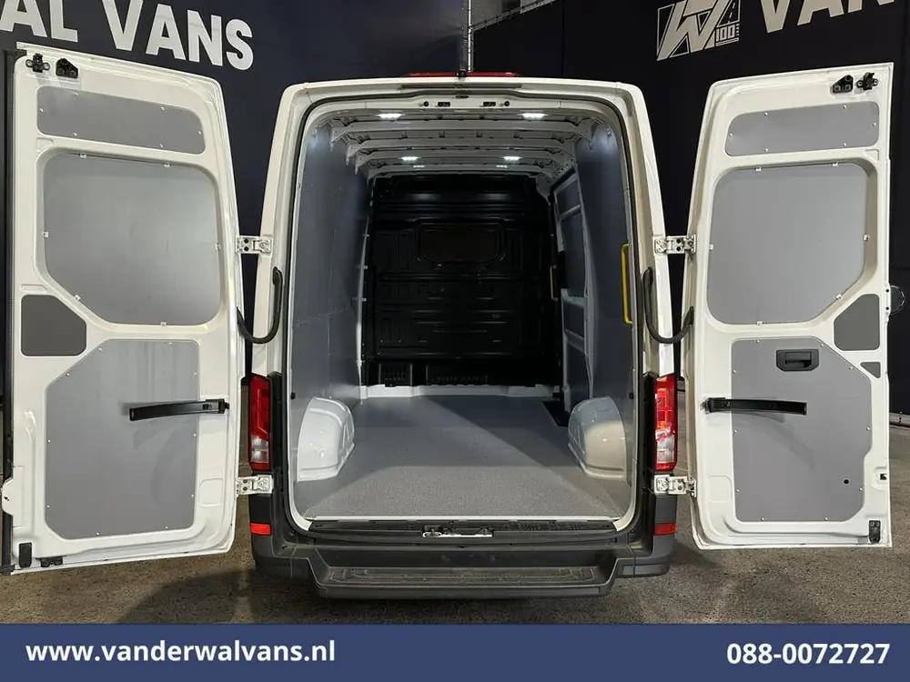 Volkswagen Crafter 2.0 TDI 140pk L3H3 L2H2 Euro6 Airco | Cam uit 2020, foto 2