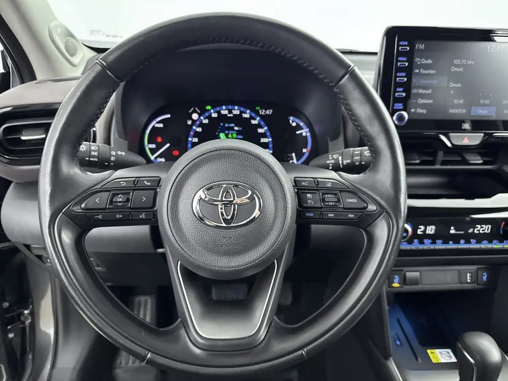 Toyota Yaris Cross 1.5 Hybrid Executive Bi-Tone uit 2022, foto 18