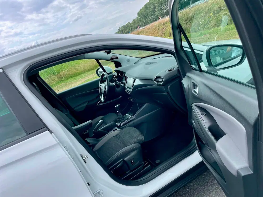 Opel Crossland 1.2 Turbo Innovation uit 2020, foto 13