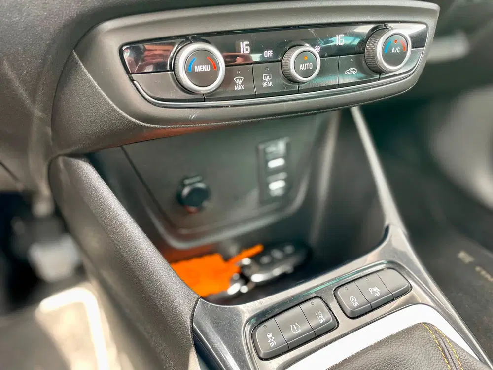 Opel Crossland 1.2 Turbo Innovation uit 2020, foto 20