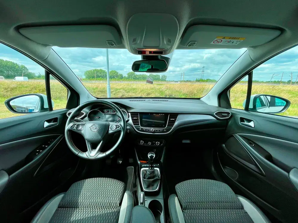 Opel Crossland 1.2 Turbo Innovation uit 2020, foto 3