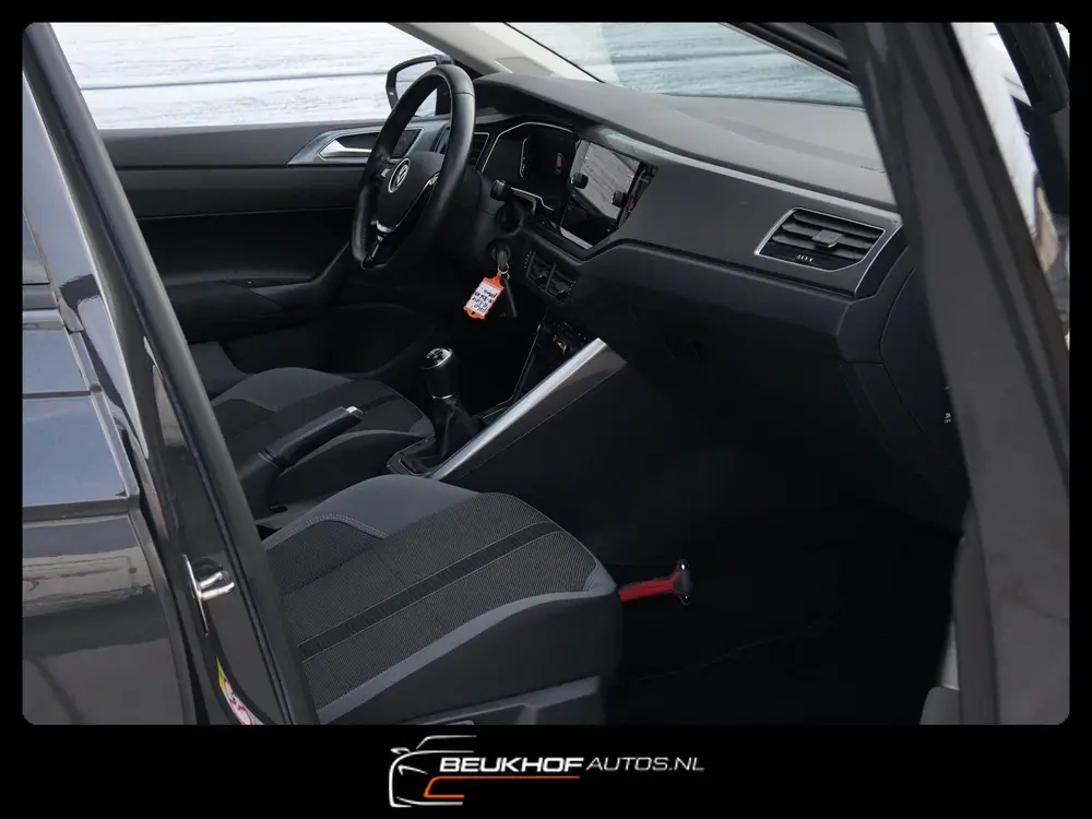 Volkswagen Polo 1.0 TSI Business R-Line Panorama Adapt Cruis uit 2021, foto 18