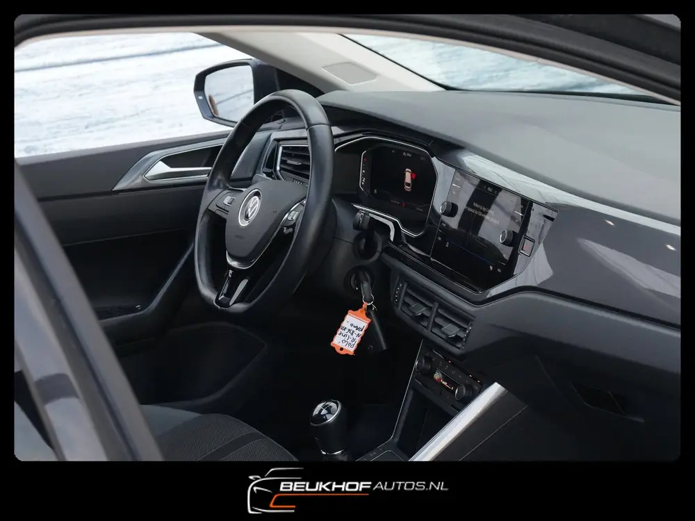 Volkswagen Polo 1.0 TSI Business R-Line Panorama Adapt Cruis uit 2021, foto 20