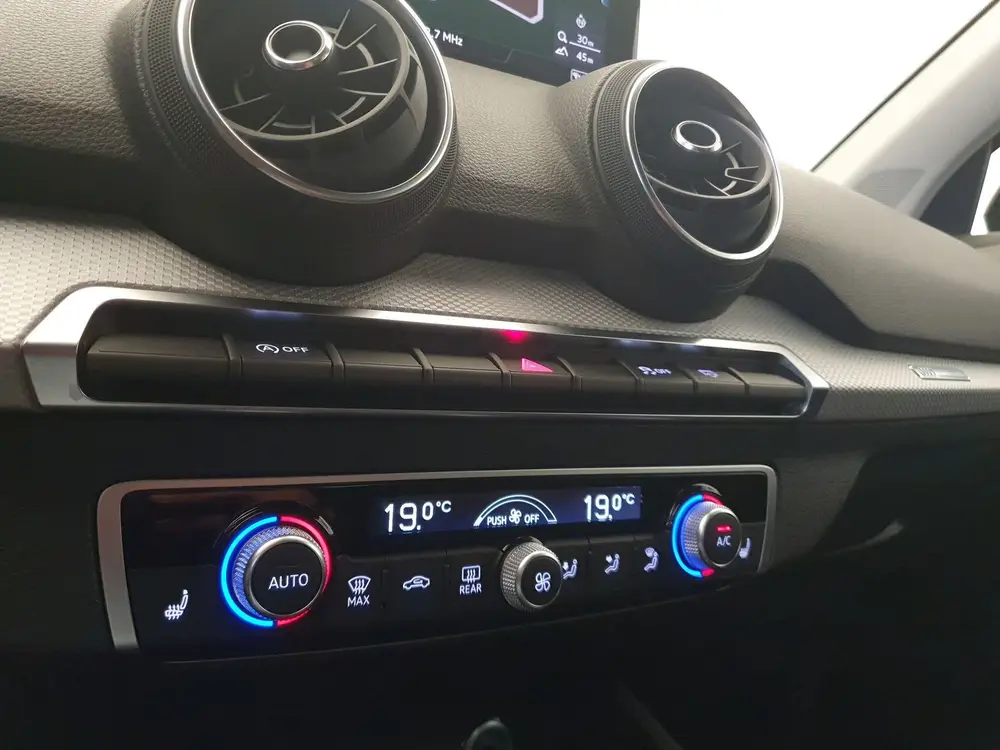 Audi Q2 35 TFSI 150pk S-Tronic S-Line Climatronic uit 2023, foto 10