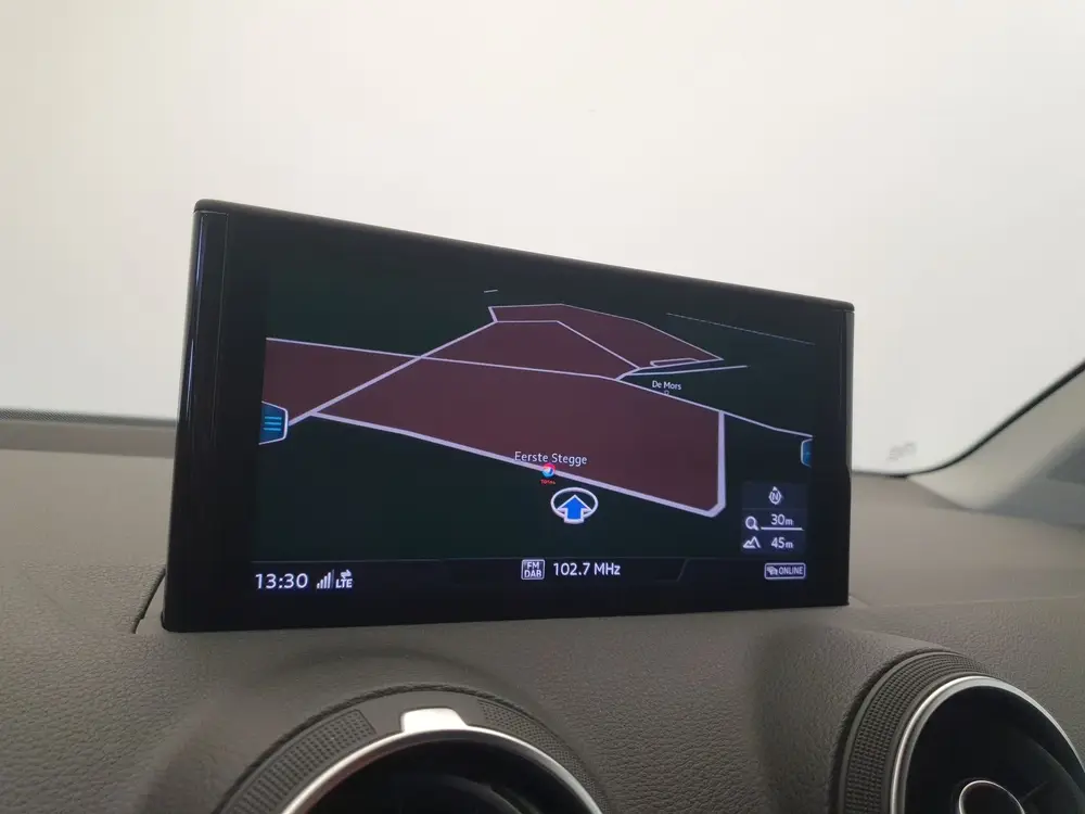 Audi Q2 35 TFSI 150pk S-Tronic S-Line Climatronic uit 2023, foto 12