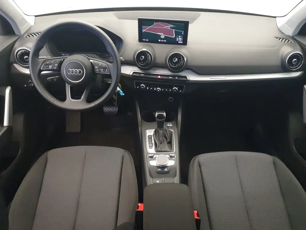 Audi Q2 35 TFSI 150pk S-Tronic S-Line Climatronic uit 2023, foto 3