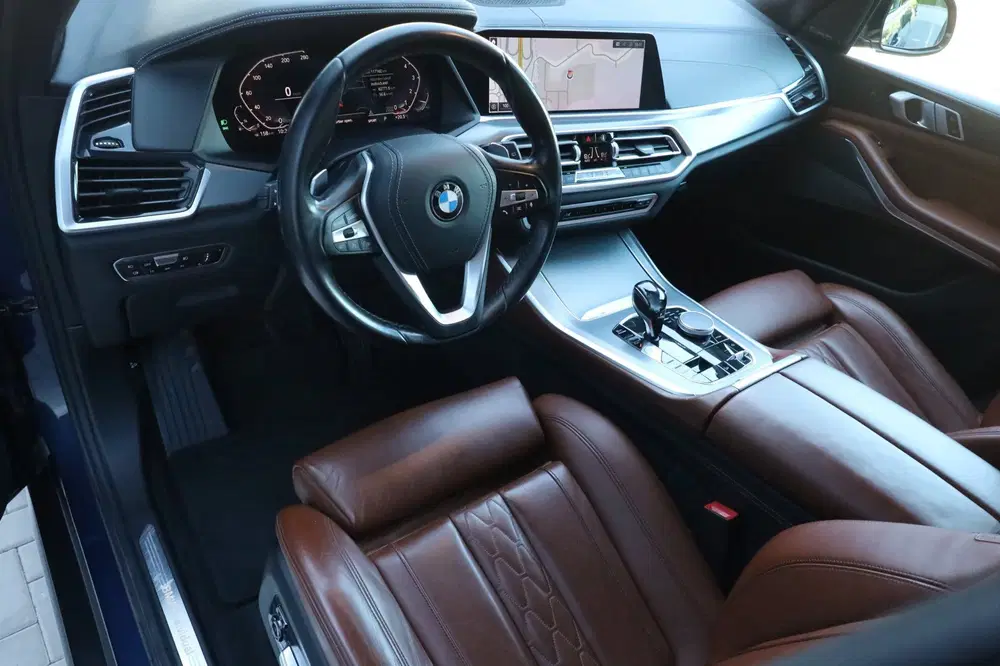 BMW X5 XDrive40i High Executive Luchtvering 4-wie uit 2019, foto 3