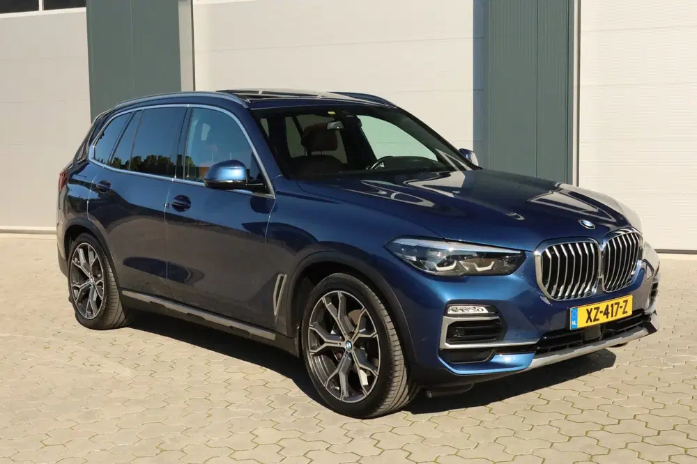 BMW X5 XDrive40i High Executive Luchtvering 4-wie uit 2019, foto 5
