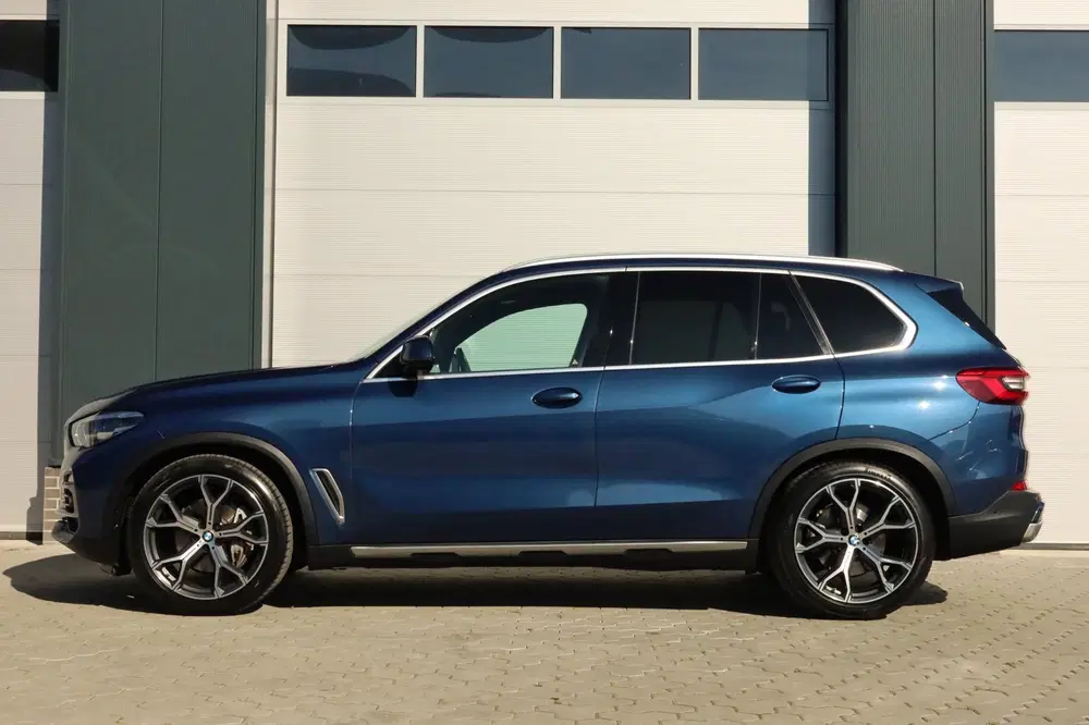 BMW X5 XDrive40i High Executive Luchtvering 4-wie uit 2019, foto 6